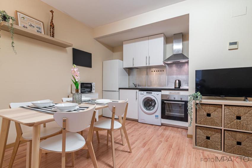 #10Oca7 - Apartamento En Vista Alegre Madrid Eksteriør billede